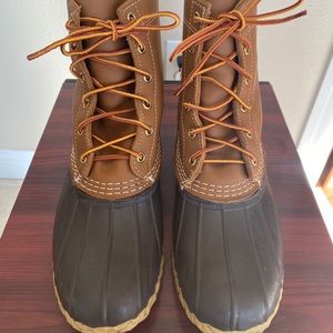 Like New!! Worn only a couple of times!